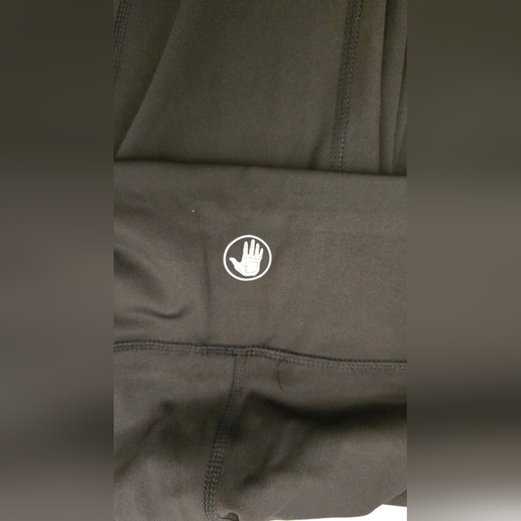 5 for $25 Bundle Deal - Body Glove black Leggings workout tights - Picture 6 of 6